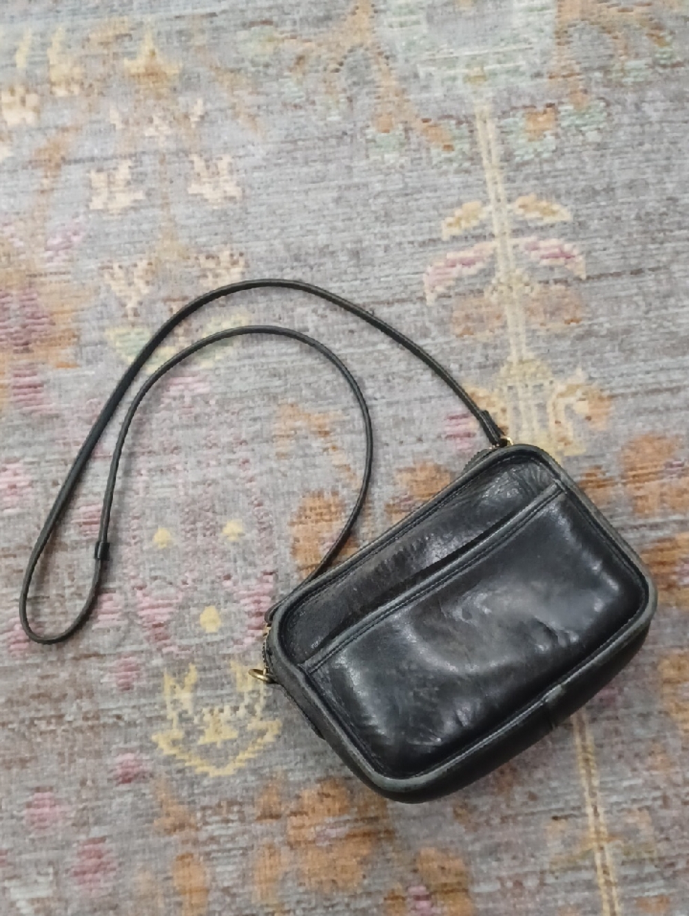 Vintage Coach 9925 Crossbody Bag